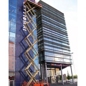 320 Diesel - Scissor Lift